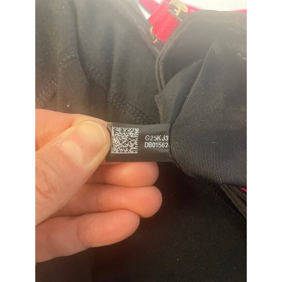 MICHAEL KORS SMALL BLACK NYLON PINK TRIM CROSSBODY BAG - Picture 9 of 12